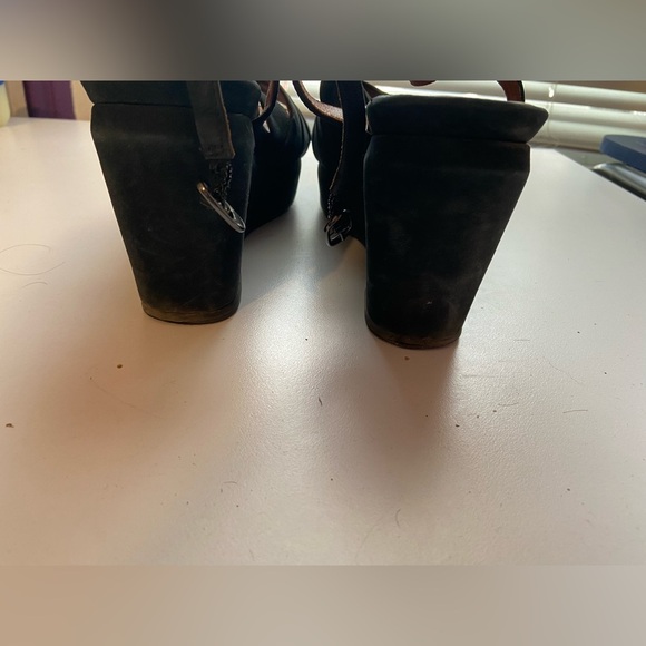 Gentle Souls Black Suede Wedge Sandals - Size 9M - Picture 3 of 8